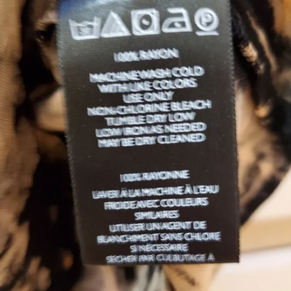 Ecote Eden Women's Tye-Dye Romper - Picture 11 of 11